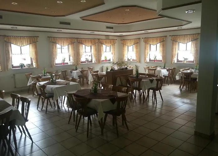 Landgasthof Lang Zum Adler